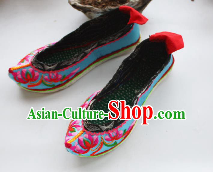 Chinese Traditional Ethnic Embroidered Shoes Handmade Yi Nationality Female Shoes Yunnan Blue Satin Shoes