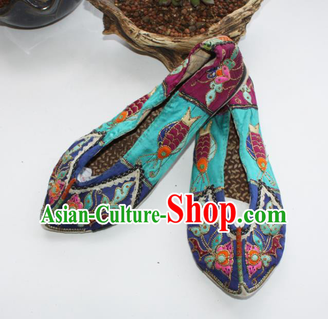 Chinese Handmade Shui Nationality Bride Shoes Yunnan Ethnic Blue Cloth Shoes Traditional Embroidered Shoes