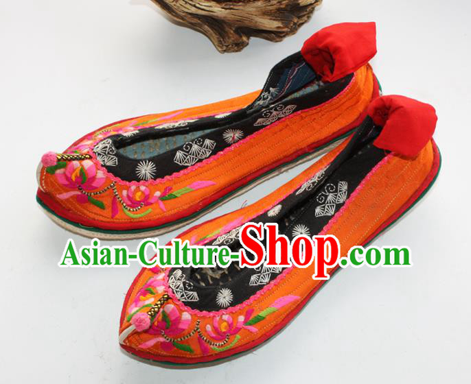 Chinese Yunnan Ethnic Dance Shoes Traditional Orange Cloth Shoes Handmade Embroidered Shoes Yi Nationality Shoes