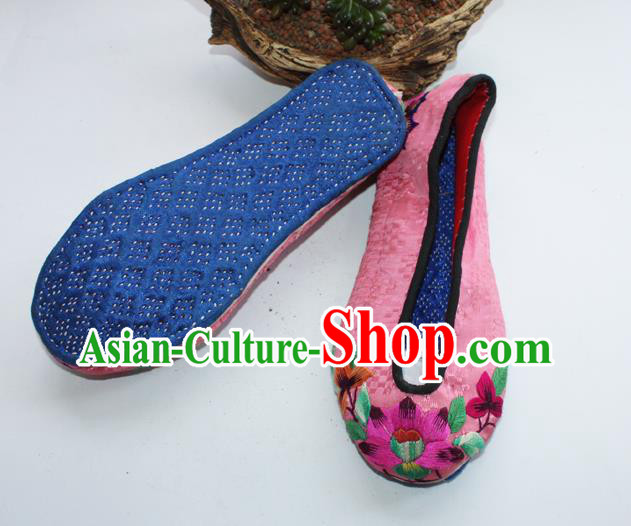 Chinese Handmade Pink Satin Shoes Yi Nationality Embroidered Shoes Yunnan Ethnic Dance Shoes