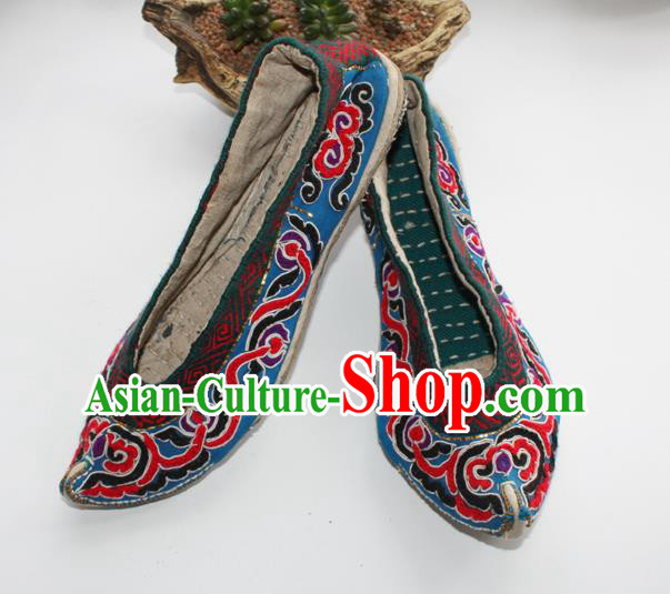 Chinese Yunnan Ethnic Female Blue Shoes Handmade Strong Cloth Soles Shoes Shui Nationality Full Embroidered Shoes