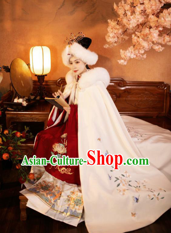 China Ming Dynasty Noble Woman Clothing Ancient Imperial Concubine Embroidered Cape Traditional Hanfu White Cloak Garment