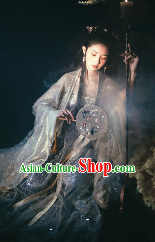 China Tang Dynasty Historical Clothing Traditional Ancient Palace Princess Hanfu Dress Garments for Women
