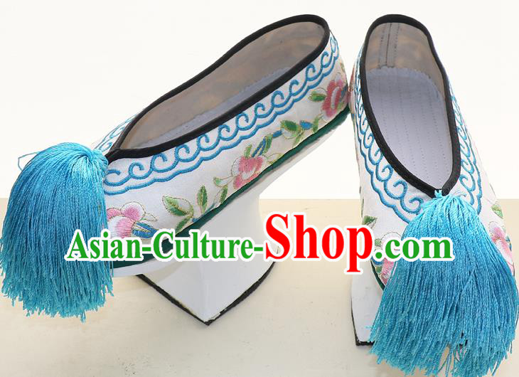 Chinese Qing Dynasty Princess Saucers Shoes Ancient Palace Lady Embroidered White Satin Shoes