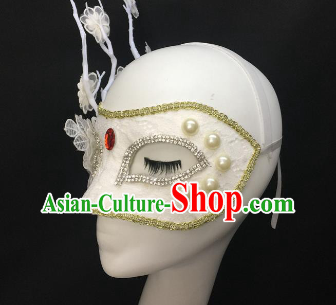 Handmade Halloween Cosplay White Lace Mask Costume Party Flowers Branch Blinder Headpiece Rio Carnival Pearls Face Mask