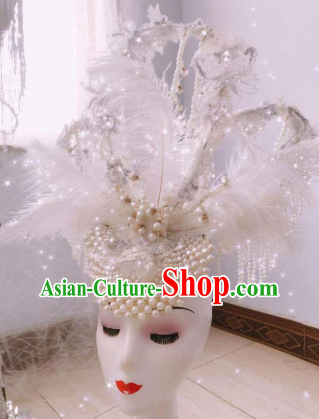 Top Halloween Cosplay Hair Accessories Catwalks White Feather Royal Crown Baroque Princess Top Hat Brazil Parade Girl Pearls Headdress
