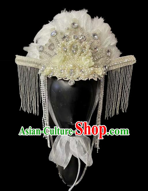 Top Carnival Parade Headdress Baroque Queen Pearls Hat Cosplay Hair Accessories Halloween Catwalks White Feather Royal Crown