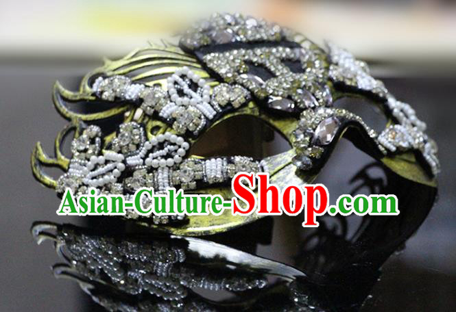 Handmade Brazil Carnival Metal Mask Halloween Cosplay Face Mask Costume Party Crystal Beads Blinder Baroque Princess Headpiece