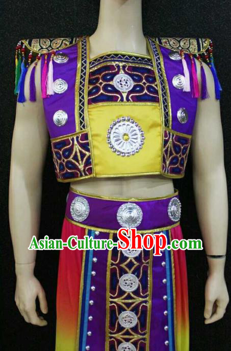 China Traditional Zhuang Nationality Wedding Outfits Clothing Guangxi Ethnic Bridegroom Garment Costumes and Hat