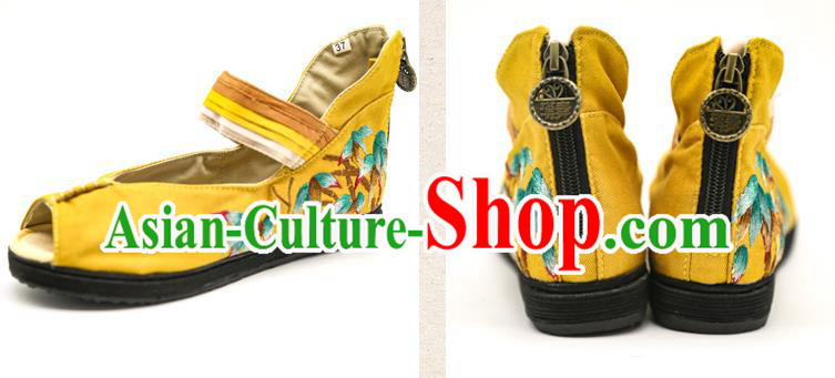 China Embroidered Bamboo Plimsolls Shoes Handmade Yellow Canvas Shoes National Folk Dance Sandal Shoes