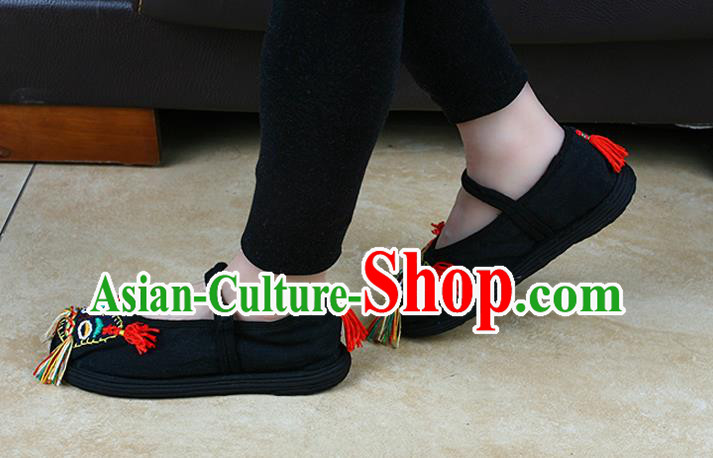 China National Folk Dance Cloth Shoes Embroidered Tiger Head Shoes Handmade Black Canvas Shoes