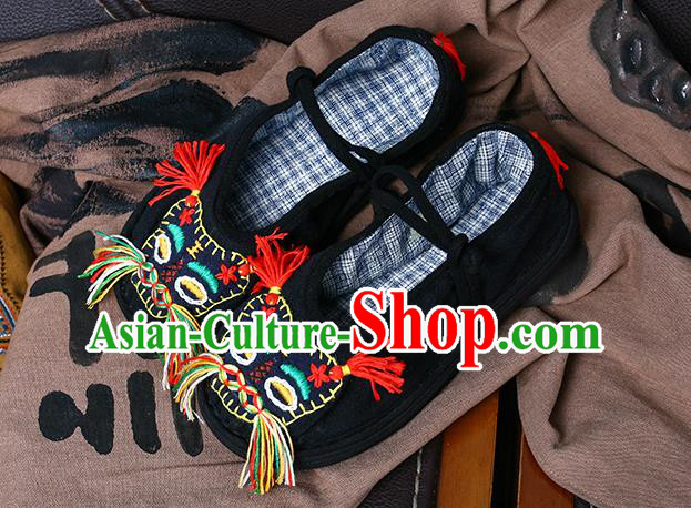 China National Folk Dance Cloth Shoes Embroidered Tiger Head Shoes Handmade Black Canvas Shoes