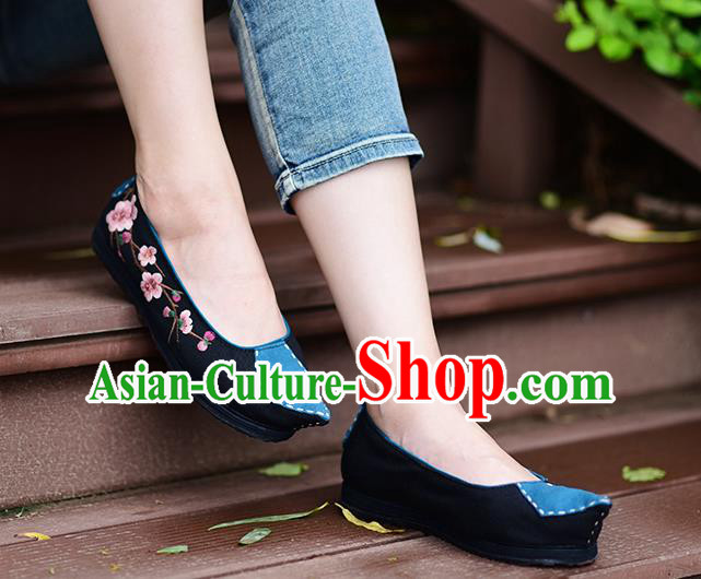 China National Woman Canvas Shoes Traditional Embroidered Peach Blossom Shoes Handmade Black Cloth Shoes Folk Dance Shoes