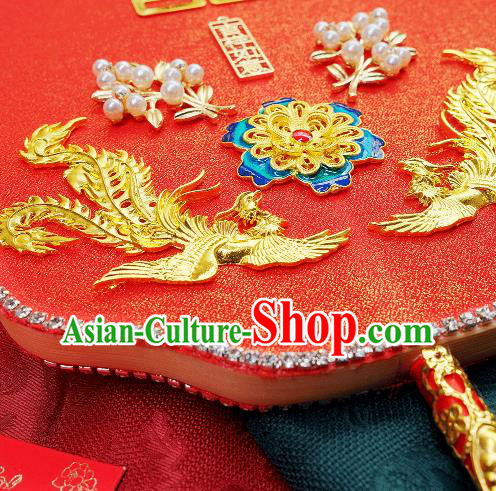 China Handmade Red Silk Fan Traditional Wedding Fan Bride Palace Fan Classical Dance Fan