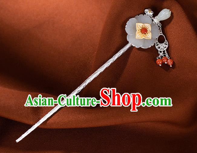 Chinese Traditional Hair Accessories Classical Silver Hair Stick Cheongsam Headpiece Handmade Jade Mangnolia Hairpin
