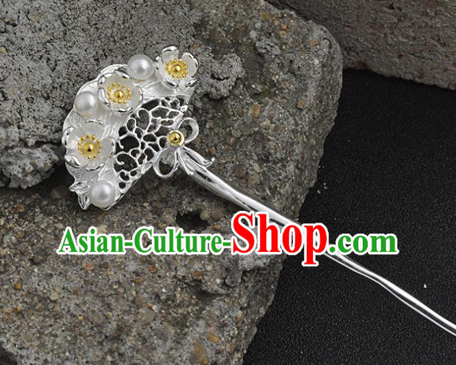 Chinese Traditional Hair Jewelry Classical Pearls Hair Stick Cheongsam Headpiece Handmade Silver Plum Hairpin
