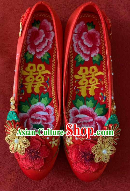 China Xiuhe Suit Shoes Wedding Shoes Embroidered Red Shoes Handmade Bride Shoes