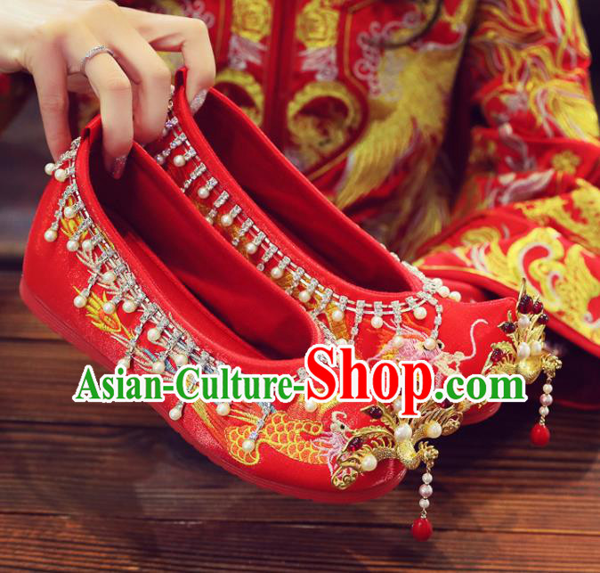 China Wedding Golden Phoenix Head Shoes Embroidered Pearls Shoes Handmade Bride Shoes Xiuhe Red Satin Shoes