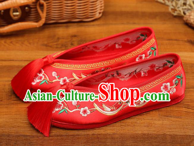 China Xiuhe Shoes Classical Wedding Shoes Handmade Bride Shoes Embroidered Shoes Red Cloth Shoes