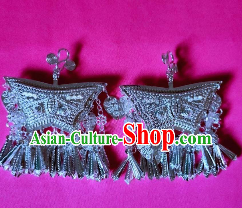Chinese Dong Nationality Bride Earrings Minority Folk Dance Necklet Yunnan Ethnic Woman Butterfly Ear Accessories