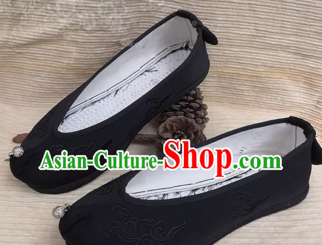 Handmade China Yunnan Embroidered Cloud Shoes Ethnic Folk Dance Shoes National Woman Black Cloth Shoes