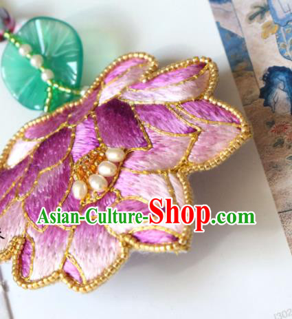 Handmade China Embroidered Lotus Pink Brooch Classical Jade Leaf Tassel Breastpin Accessories