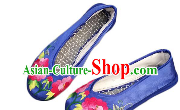 Handmade China National Woman Dance Cloth Shoes Yunnan Ethnic Blue Satin Shoes Embroidered Peony Shoes