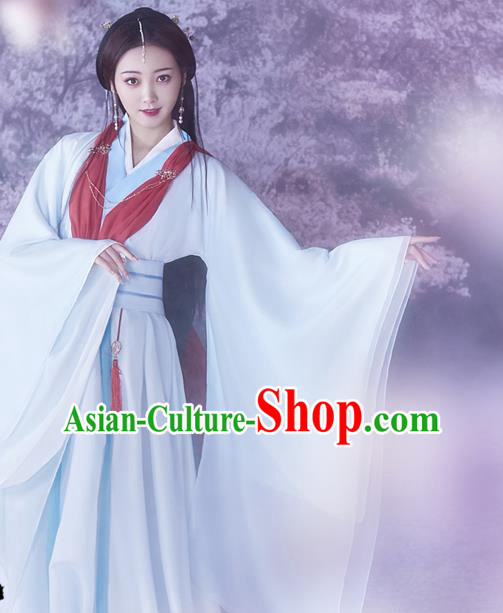 China Traditional Han Dynasty Palace Beauty White Hanfu Dress Ancient Imperial Consort Historical Clothing