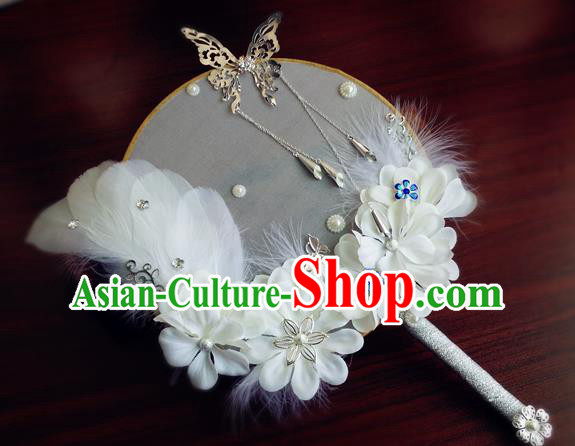 Handmade Chinese Bride Prop Fan Traditional Hanfu Silk Fan Wedding White Feather Palace Fan