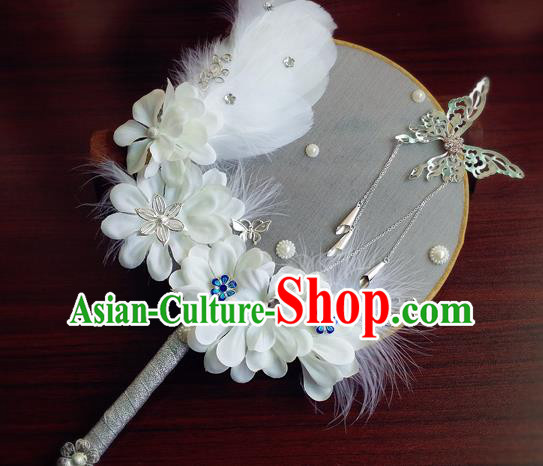 Handmade Chinese Bride Prop Fan Traditional Hanfu Silk Fan Wedding White Feather Palace Fan