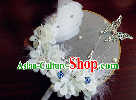 Handmade Chinese Bride Prop Fan Traditional Hanfu Silk Fan Wedding White Feather Palace Fan