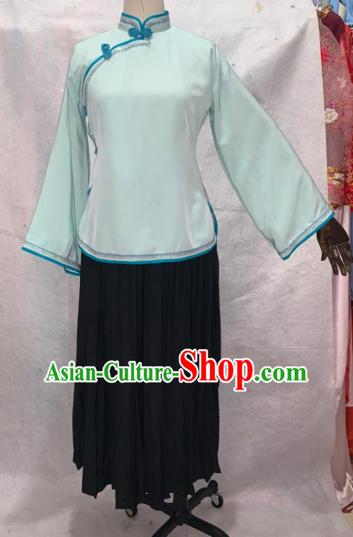 China Minguo Period Young Woman Garment Costumes Shaoxing Opera Female Student Dress Apparels Beijing Opera Actress Clothing
