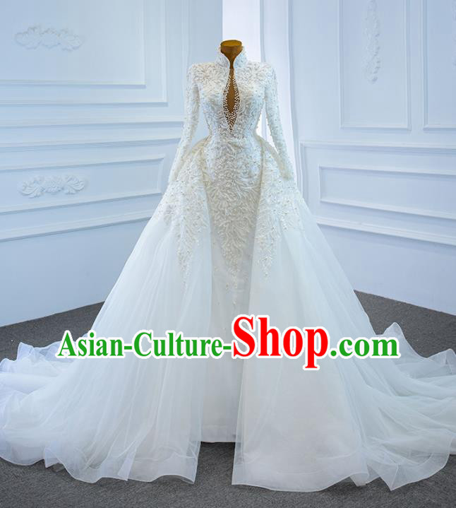 Custom Vintage Trailing Wedding Dress Luxury Formal Garment Bride Embroidery Pearls Full Dress Catwalks Princess Costume Ceremony Compere Clothing