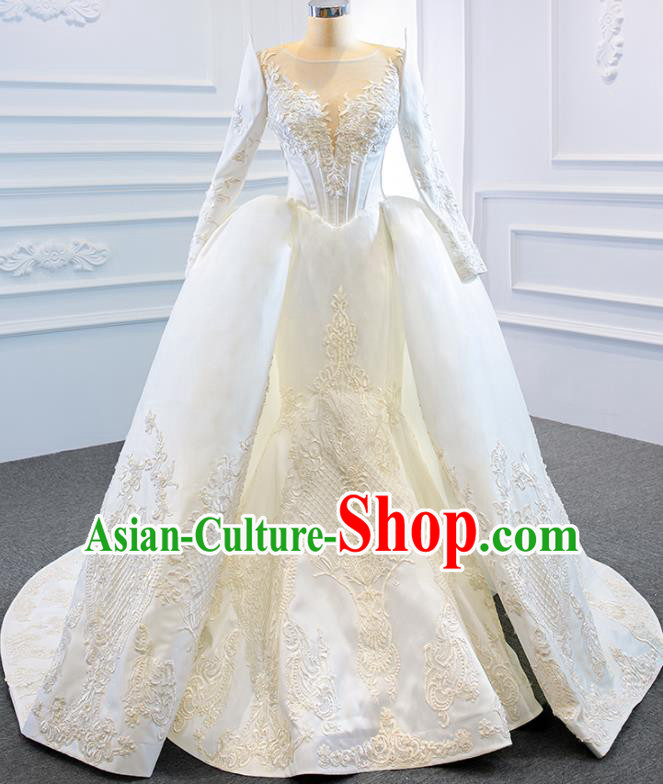 Custom Luxury Embroidery Formal Garment Compere Trailing Full Dress Catwalks Princess Costume Marriage Bride Clothing Vintage White Satin Wedding Dress