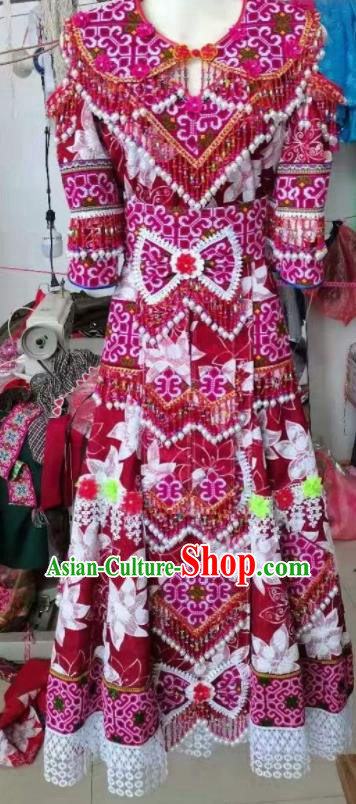 China Guizhou Minority Bride Garments Miao Nationality Folk Dance Costumes Yunnan Ethnic Wedding Clothing Traditional Hmong Woman Red Dress Outfits