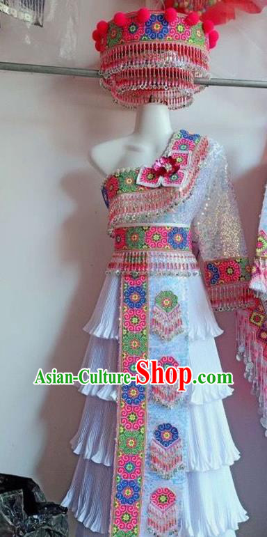 China Ethnic Wedding Clothing Traditional Hmong White Dress Outfits Yunnan Minority Folk Dance Garments Miao Nationality Performance Costumes