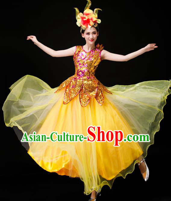 Professional China Modern Dance Clothing Spring Festival Gala Opening Dance Yellow Dress Stage Performance Costume Women Chorus Group Garments