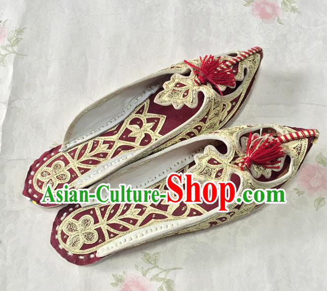 Handmade India Embroidery Pointed Shoes Female Wine Red Leather Slippers Indian Wedding Bride Shoes Asian Nepal Bride Shoes