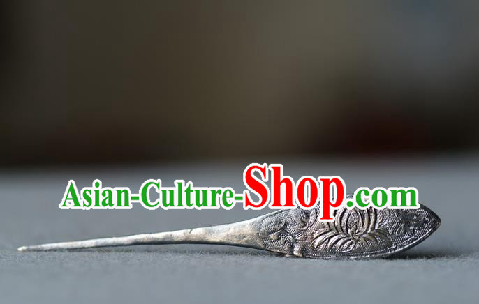 Chinese Ancient Palace Lady Silver Carving Chrysanthemum Hairpin Traditional Hair Accessories Handmade Qing Dynasty Princess Hair Stick