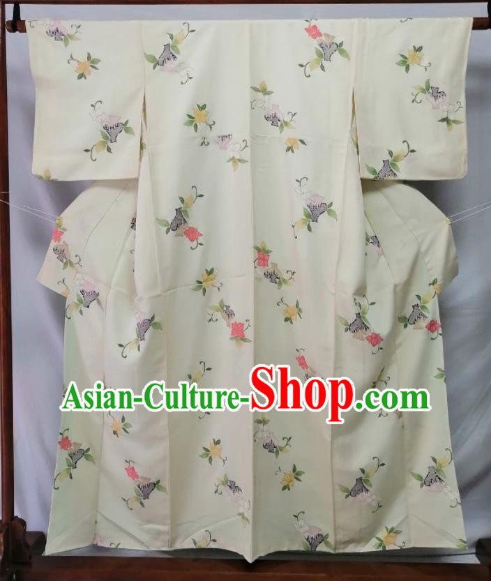 Japan Tokyo Printing Beige Yukata Dress Traditional Pattern Edo Komon Kimono Clothing Young Woman Garment Costume
