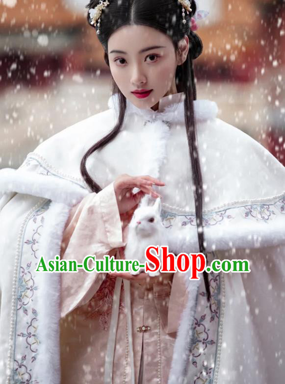 Chinese Ancient Princess Clothing Traditional Winter White Mantle Ming Dynasty Young Lady Embroidered Cloak