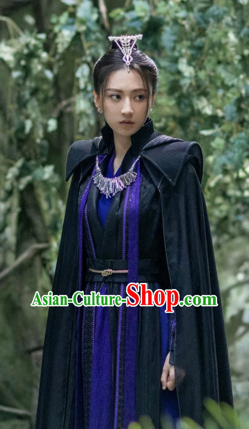 Chinese Swordswoman Apparels Ancient Female General Clothing TV Series The Blue Whisper Xue San Yue Garment Costumes