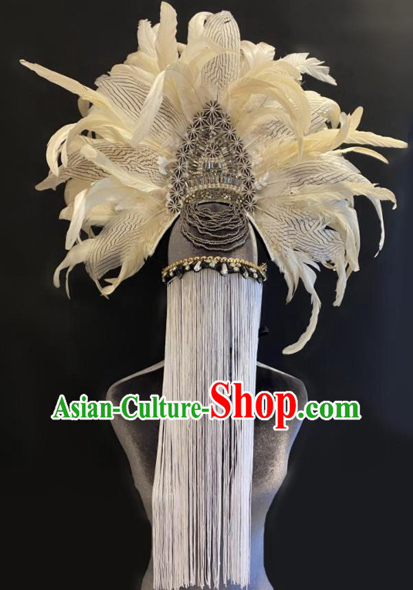 Handmade White Feathers Headdress Top Party Queen Royal Crown Headwear Baroque Style Top Hat