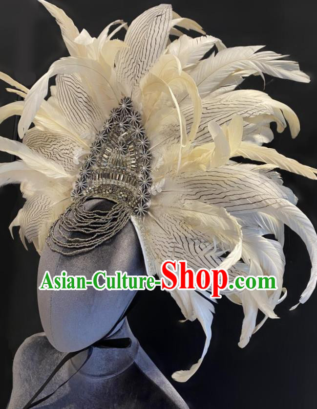 Handmade White Feathers Headdress Top Party Queen Royal Crown Headwear Baroque Style Top Hat