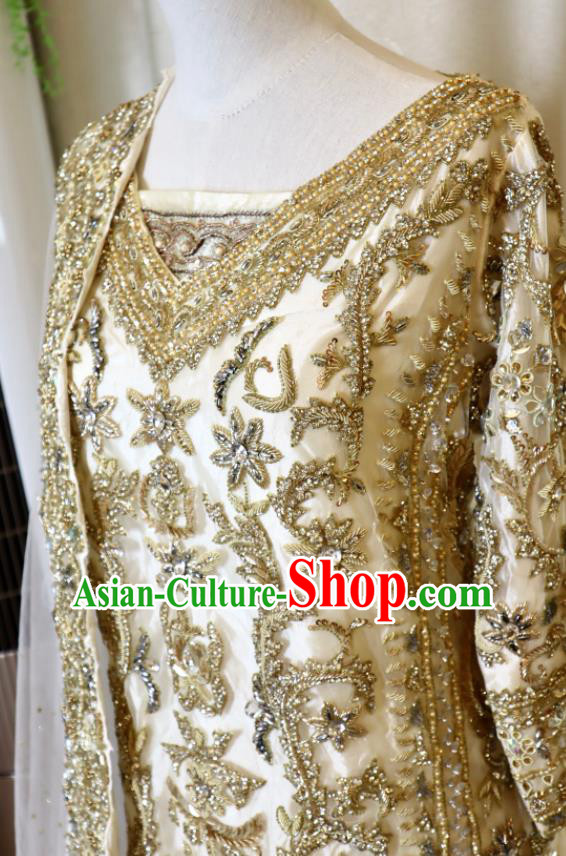 India Bride Clothing Traditional Garment Costumes Indian Wedding Dress Top Embroidered Champagne Lengha Outfit