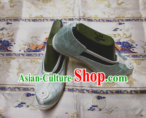 Chinese Handmade Shoes Ancient Princess Shoes Tang Dynasty Hanfu Shoes Traditional Light Blue Satin Boots