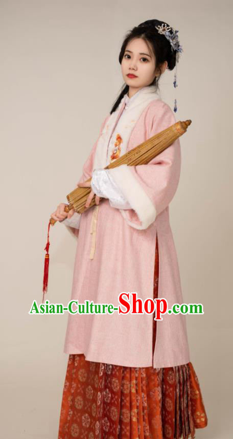 Chinese Ancient Young Beauty Clothing Traditional Hanfu Garments Ming Dynasty Noble Lady Costumes Complete Set