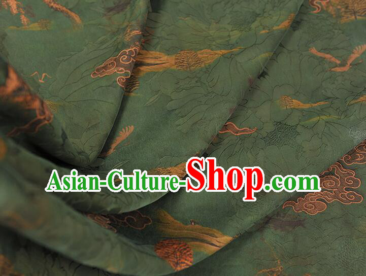 Chinese Green Gambiered Guangdong Gauze Traditional Qipao Dress Material Classical Cheongsam Jacquard Silk Fabric