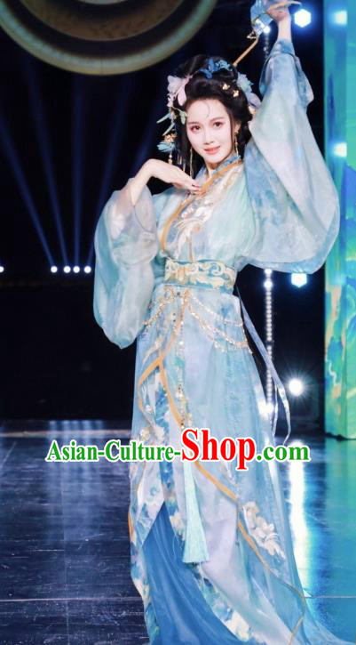China Ancient Noble Lady Costumes Traditional Embroidered Hanfu Warring States Period Empress Blue Dresses