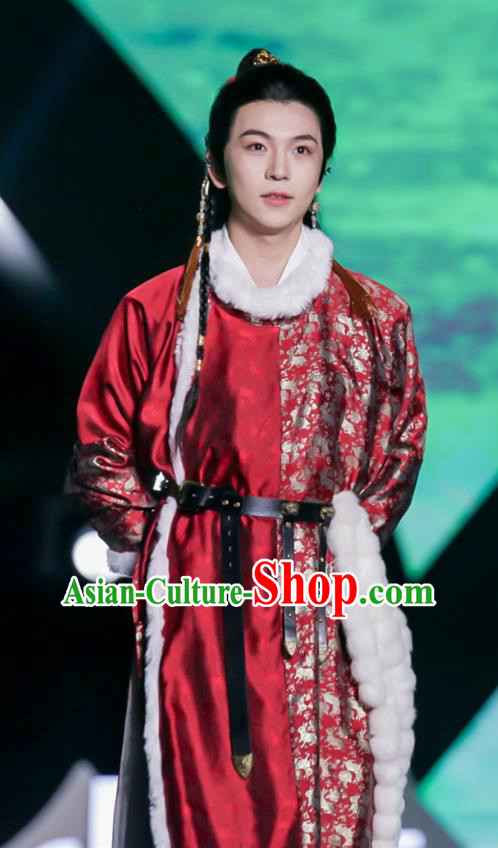 China Ancient Young Childe Costume Tang Dynasty Prince Clothing Traditional Winter Swordsman Red Hanfu Robe